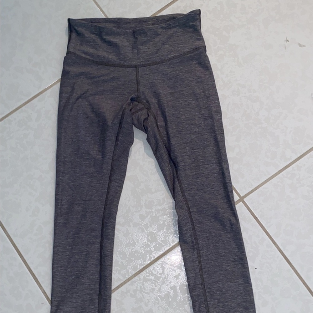 cropped lulu leggings